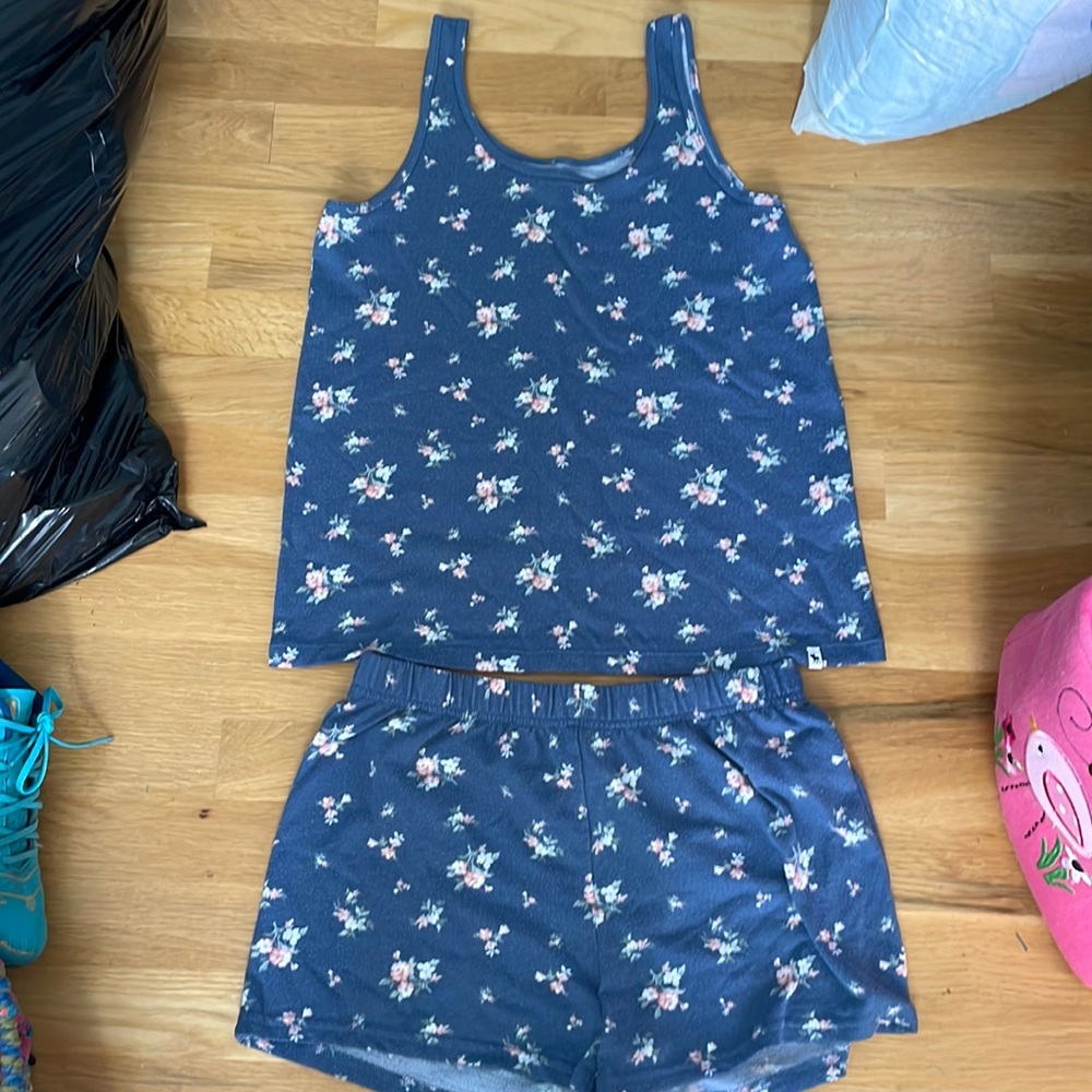 Abercrombie kids pajama set size 15/16
